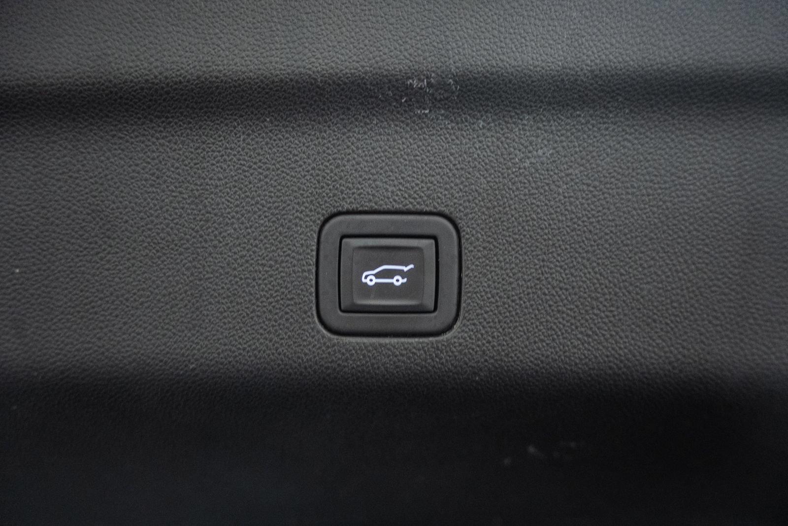 Used 2024 GMC Yukon Denali w/ Max Trailering Package AWD/4WD image 14