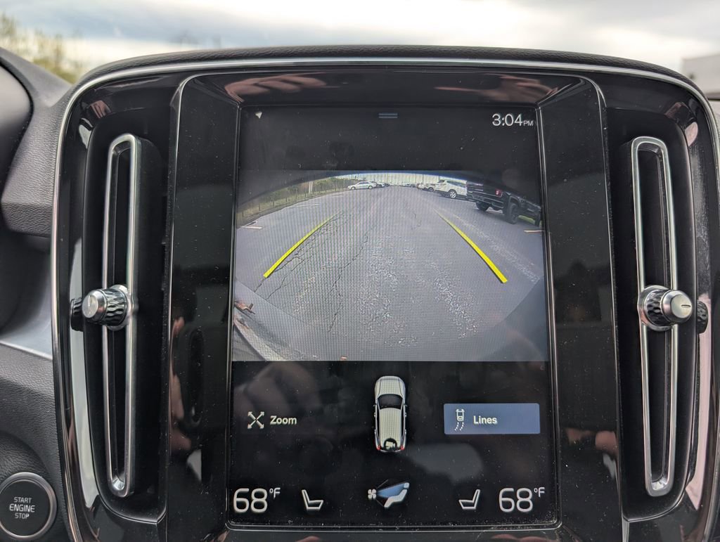 Used 2019 Volvo XC40 T5 Momentum AWD/4WD image 20