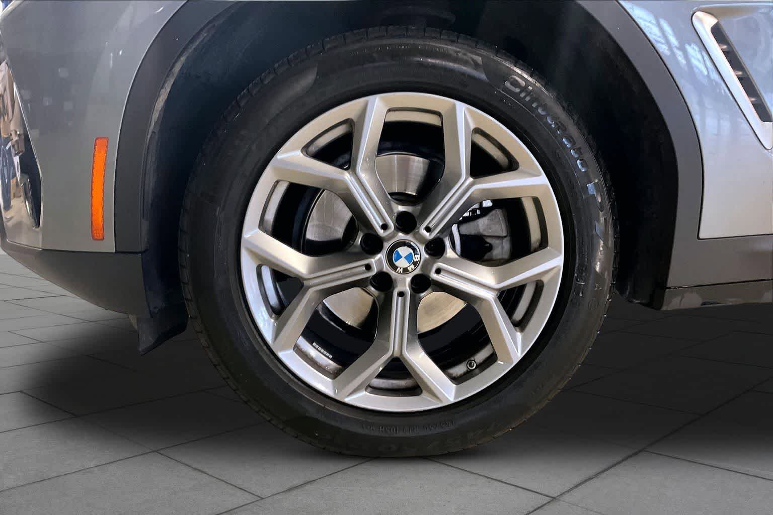 Used 2023 BMW X3 sDrive30i w/ Convenience Package RWD image 10