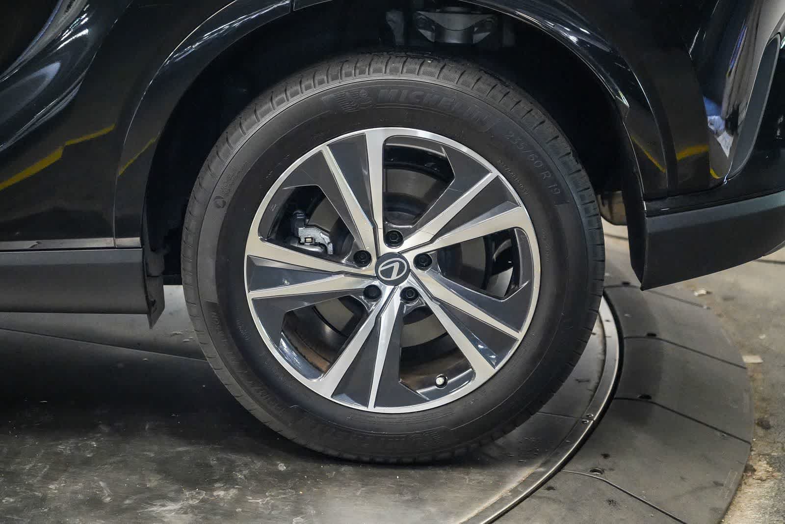 Used 2026 Lexus RX 350 FWD w/ Cold Area Package image 10