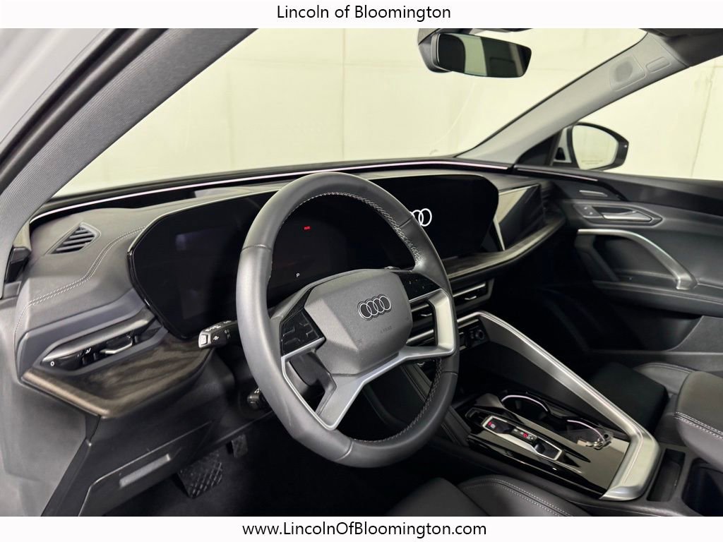 Used 2025 Audi Q5 Prestige image 31