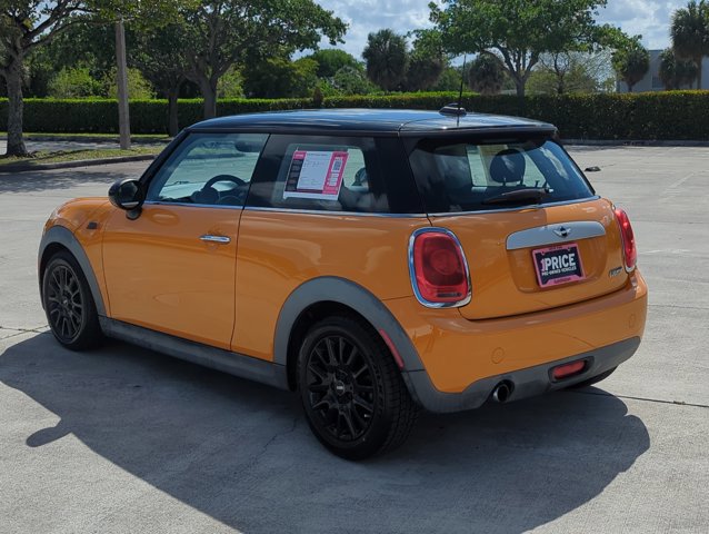 Used 2015 MINI Cooper 2-Door Hardtop image 7