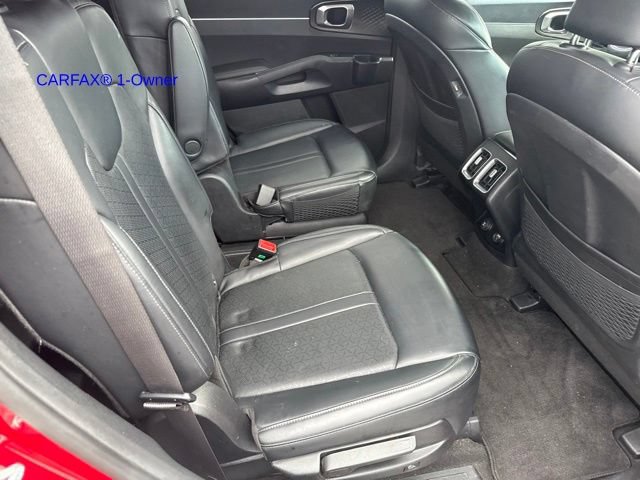 Used 2023 Kia Sorento EX AWD/4WD image 6