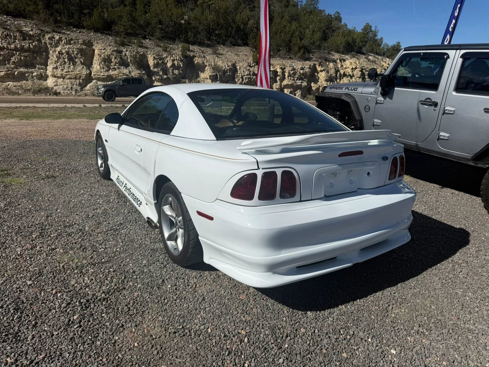 Used 1998 Ford Mustang GT RWD image 4
