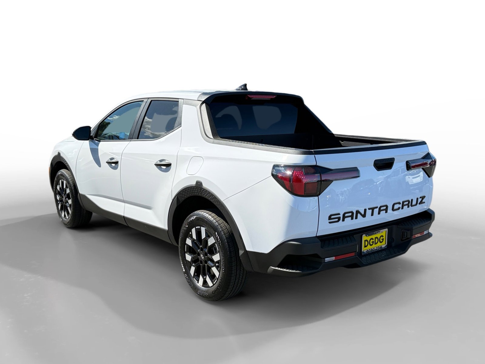 Certified 2026 Hyundai Santa Cruz SE image 3