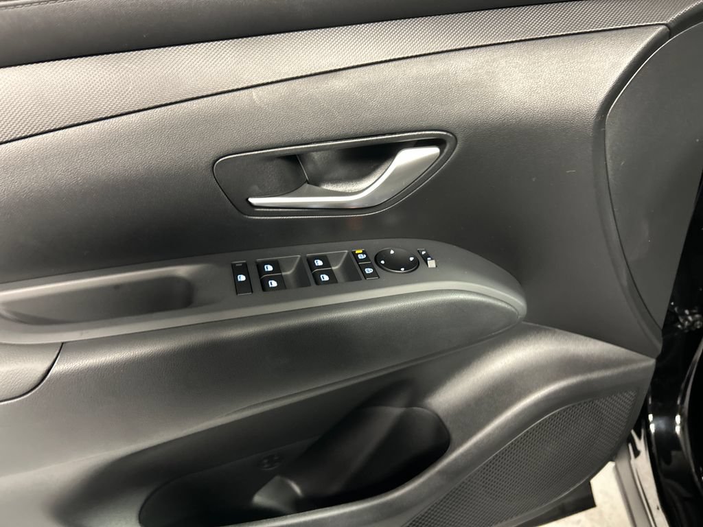 New 2027 Hyundai Santa Cruz SE AWD/4WD image 12