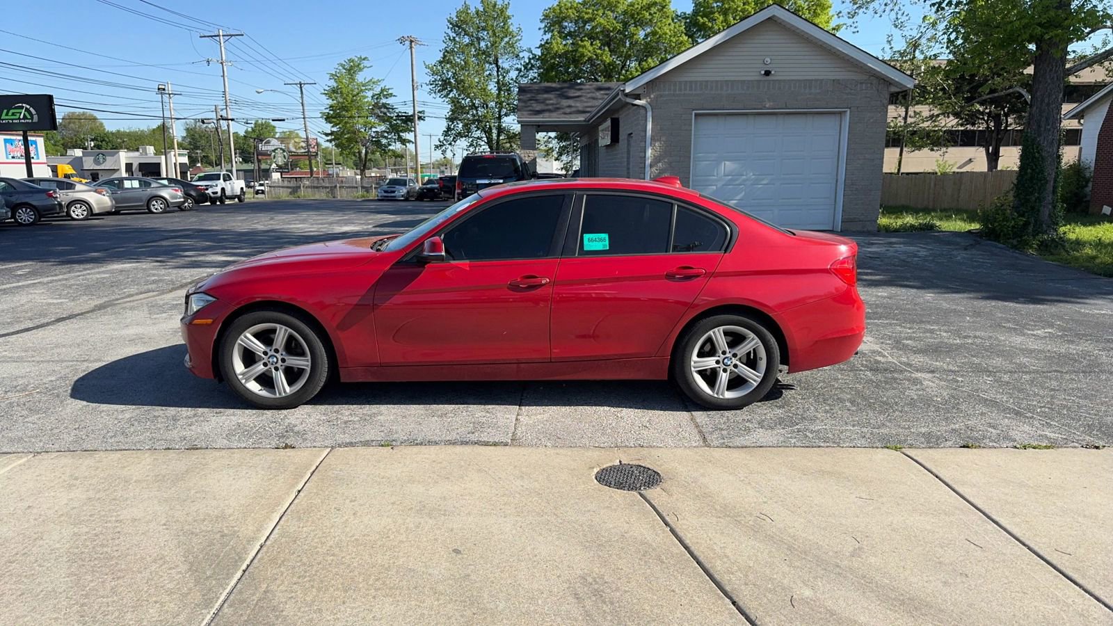 Used 2014 BMW 328i xDrive Sedan AWD/4WD image 4