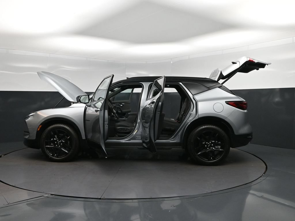 New 2026 Chevrolet Blazer RS w/ Driver Confidence II Package FWD image 46