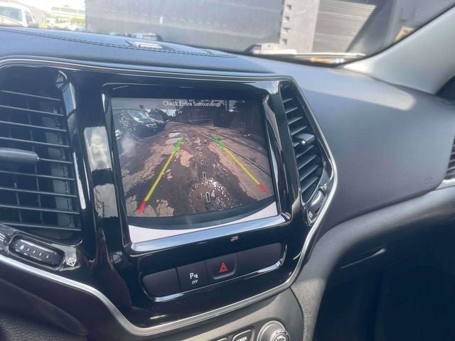 Used 2019 Jeep Cherokee Limited AWD/4WD image 31