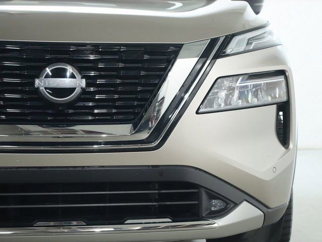 Used 2022 Nissan Rogue Platinum w/ Head-Up Display Package image 7