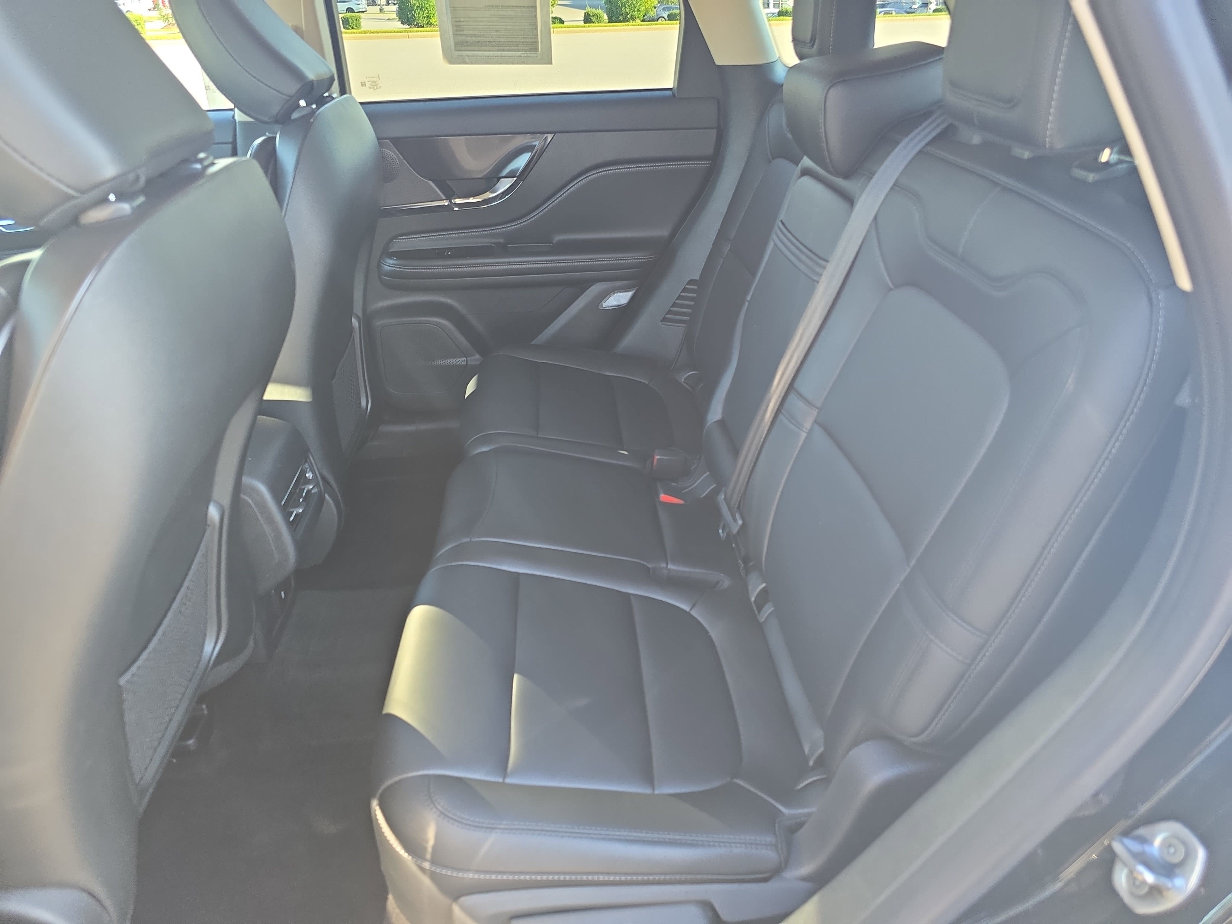 Certified 2024 Lincoln Corsair FWD image 13