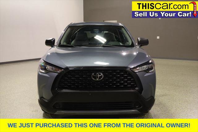 Used 2025 Toyota Corolla Cross L FWD image 2
