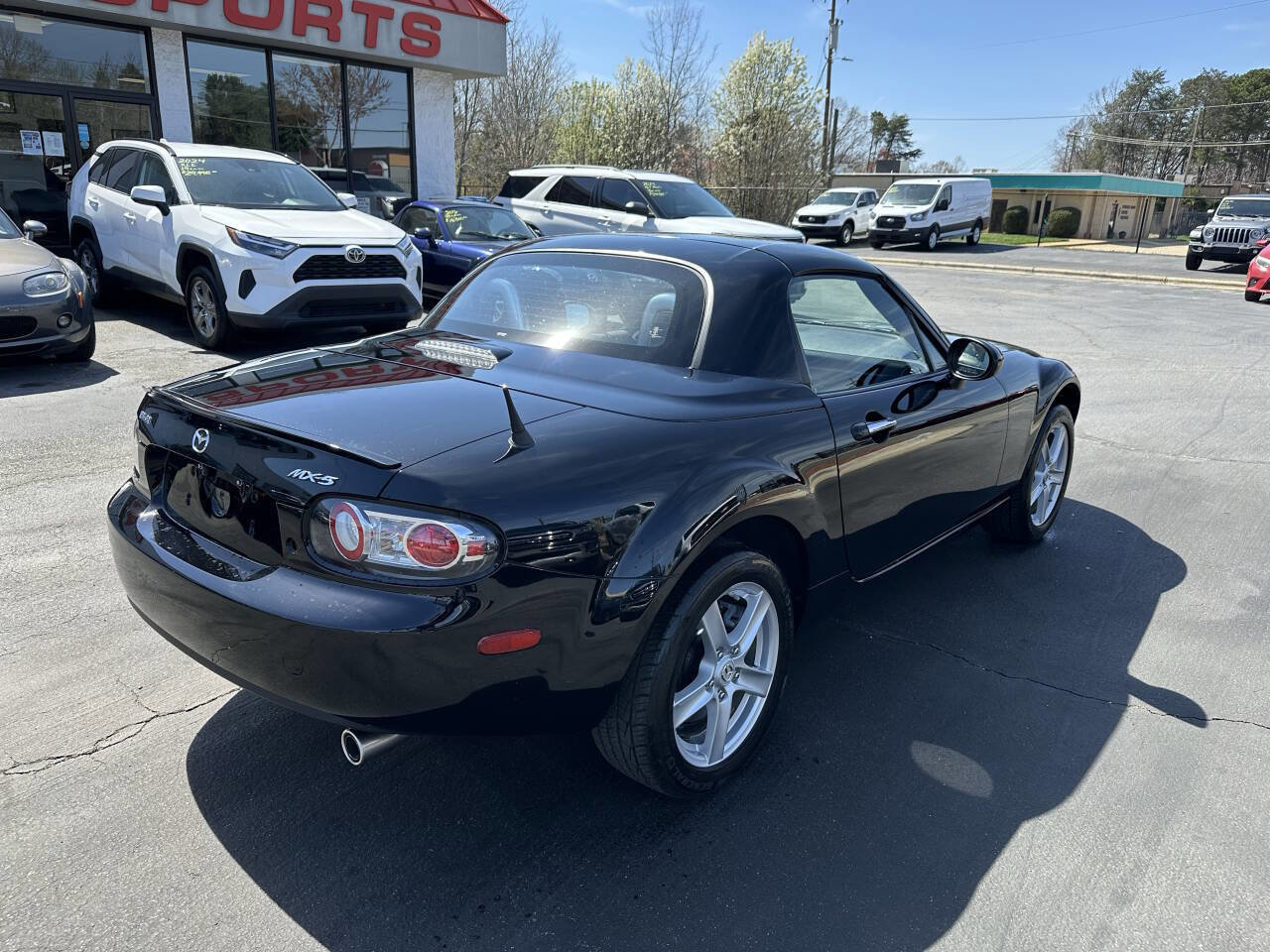 Used 2008 MAZDA MX-5 Miata Sport image 5
