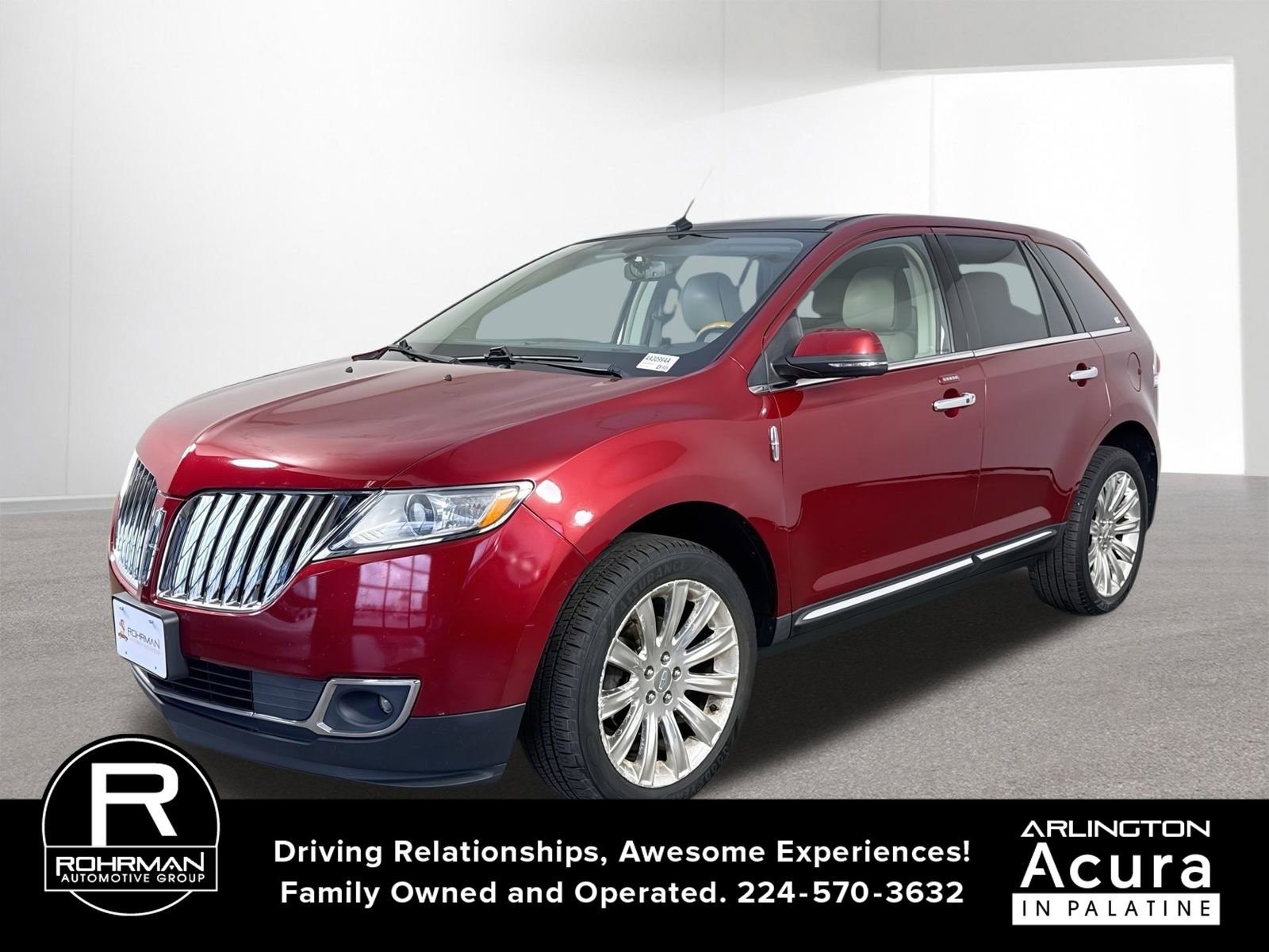 Used 2013 Lincoln MKX AWD image 1