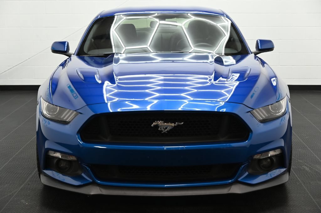 Used 2017 Ford Mustang GT Premium w/ GT Performance Package RWD image 7