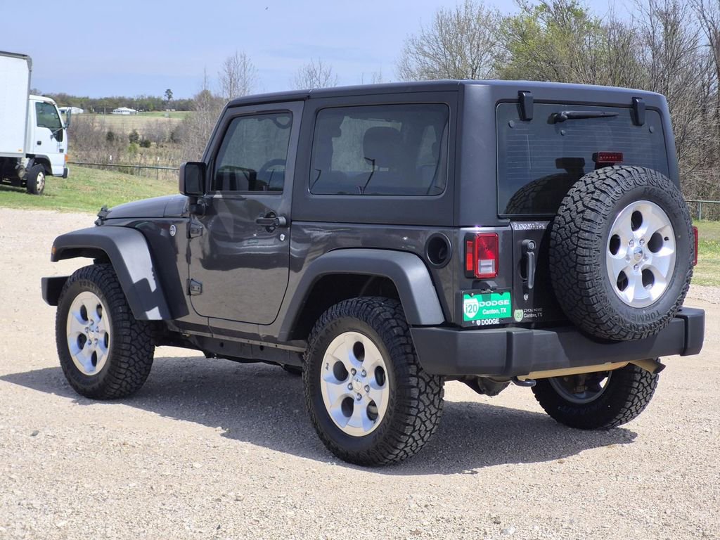 Used 2017 Jeep Wrangler Sport w/ Connectivity Group image 5