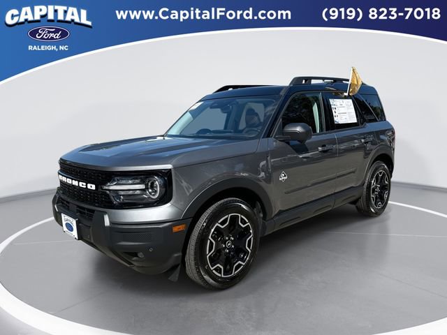 Certified 2025 Ford Bronco Sport Outer Banks w/ Outer Banks Tech Package+ AWD/4WD image 1