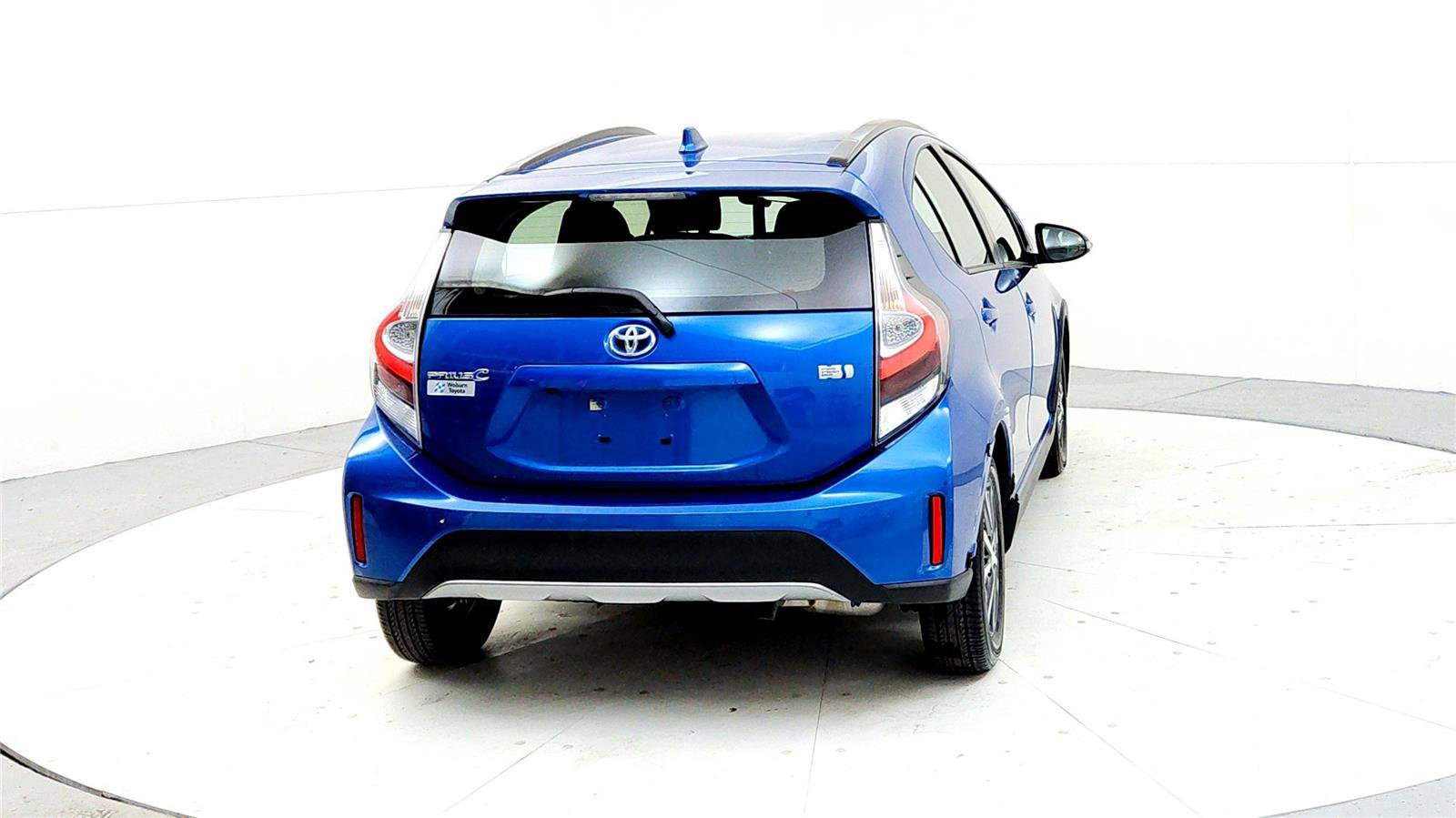 Certified 2019 Toyota Prius C image 5