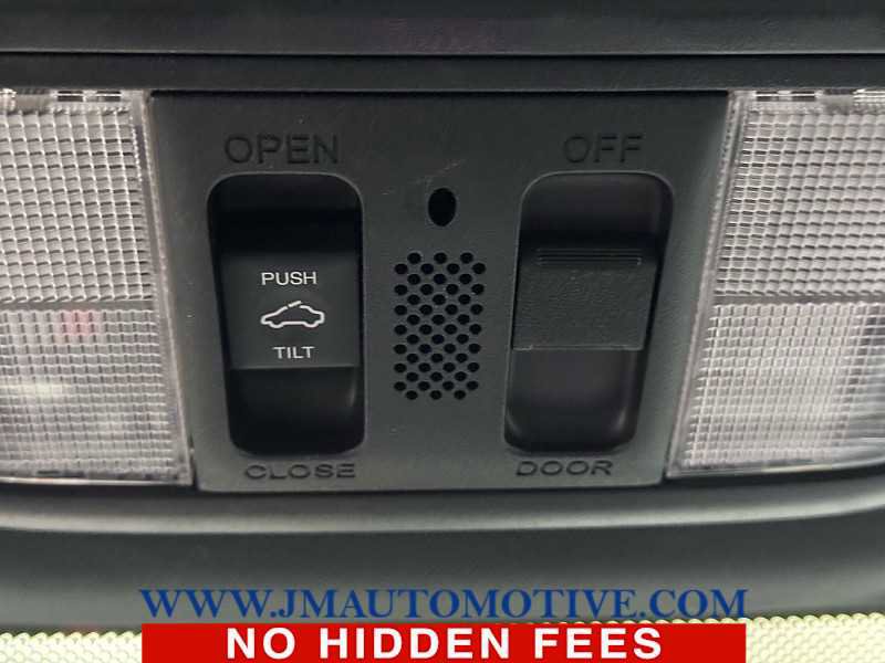 Used 2018 Honda Civic EX-T image 37