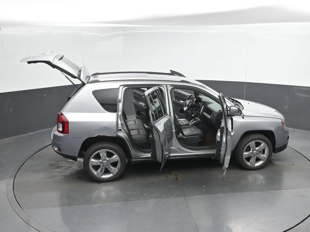 Used 2015 Jeep Compass Limited AWD/4WD image 40