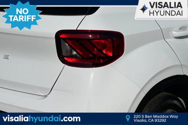 New 2025 Hyundai Venue SEL FWD image 32