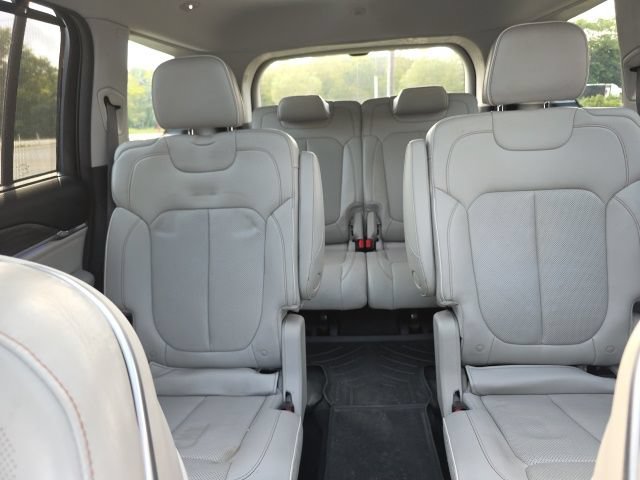Used 2021 Jeep Grand Cherokee L Overland w/ Luxury Tech Group IV AWD/4WD image 27