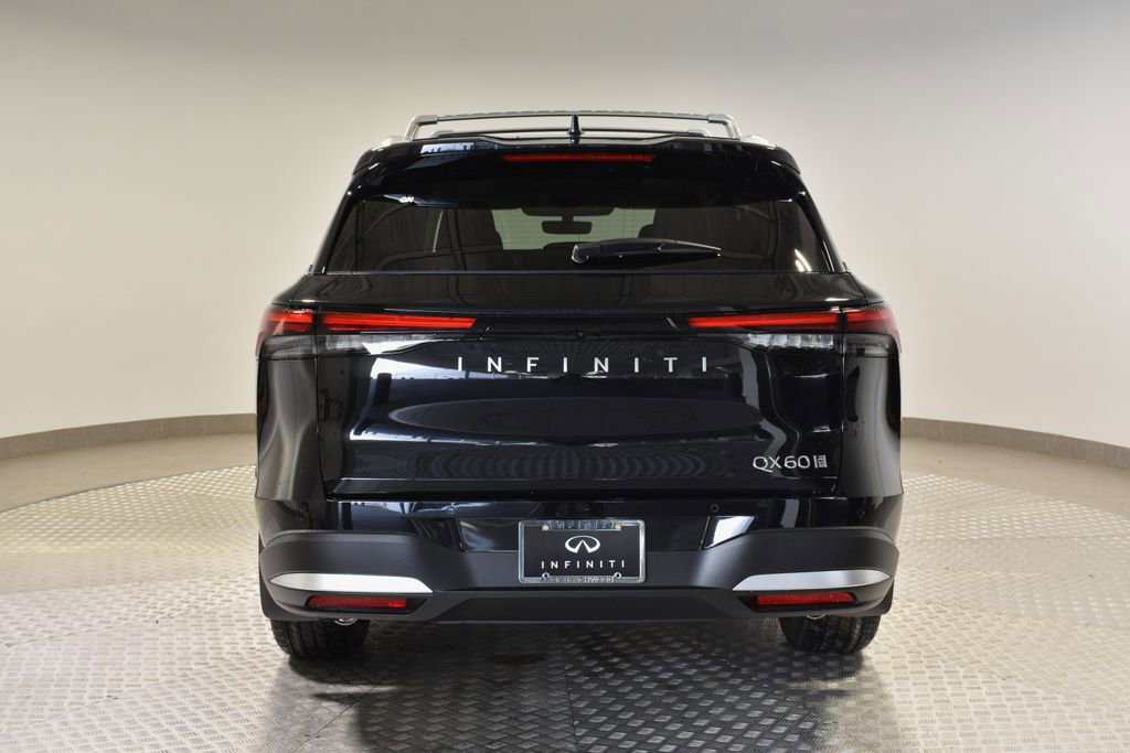New 2026 INFINITI QX60 Luxe w/ Family Package image 4