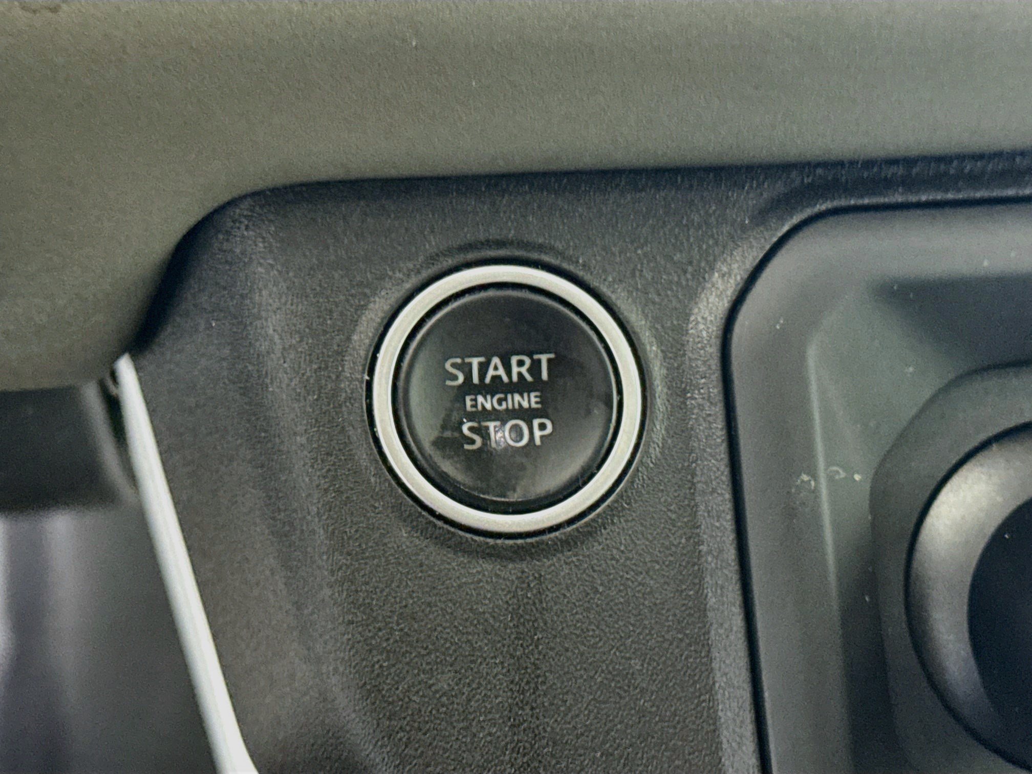 Used 2020 Land Rover Defender 110 SE AWD/4WD image 21
