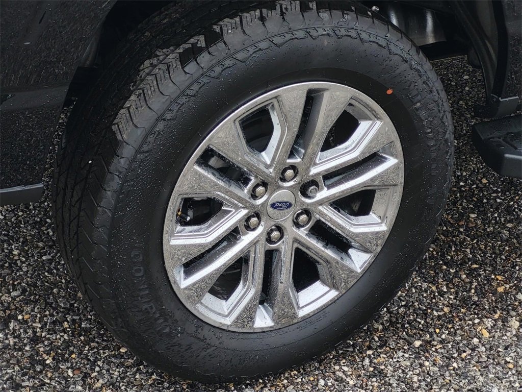 New 2025 Ford F150 Lariat w/ Equipment Group 502A High image 5