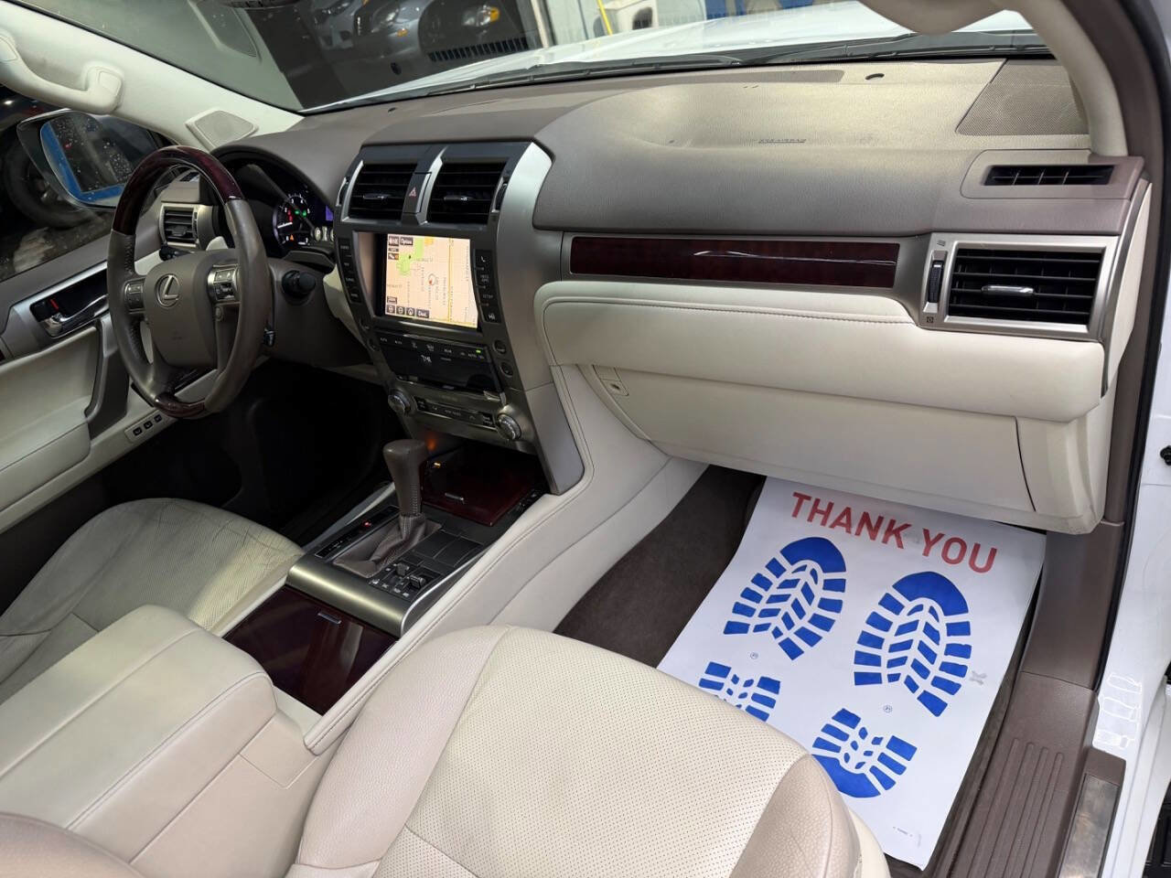 Used 2017 Lexus GX 460 Premium w/ Premium Package image 24