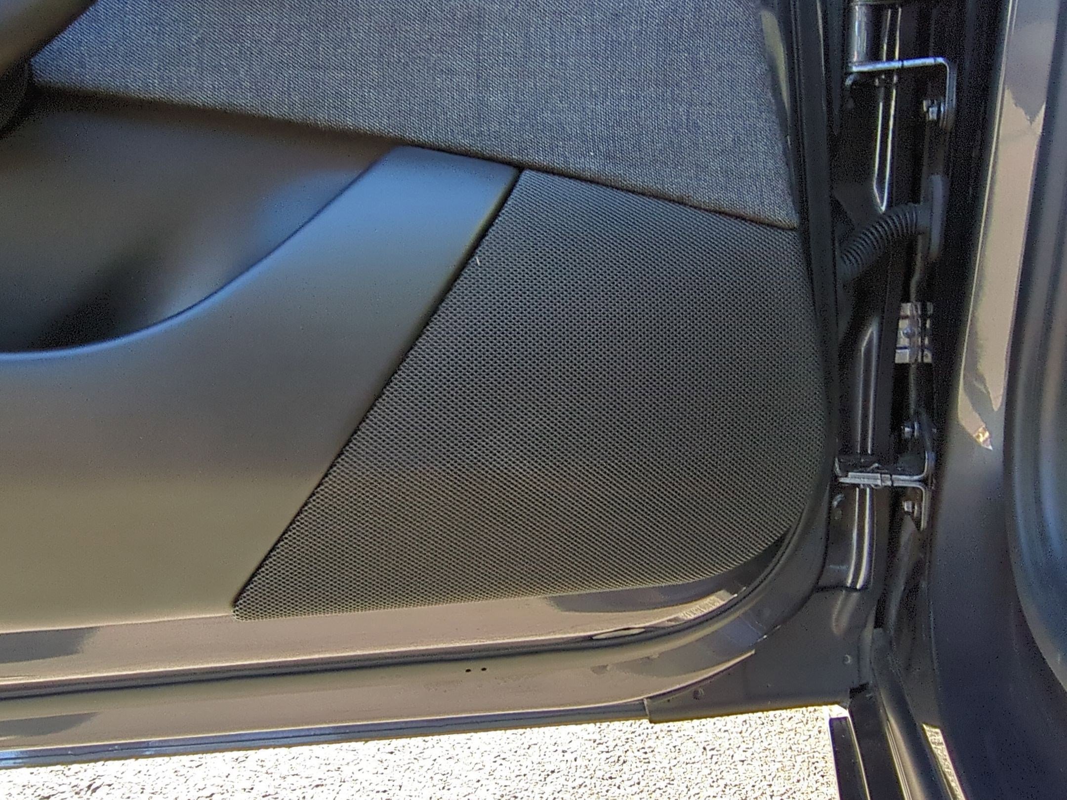 Used 2021 Tesla Model S Plaid image 16