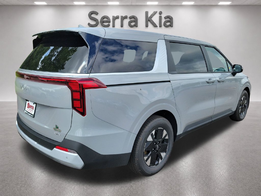New 2027 Kia Carnival LXS FWD image 5
