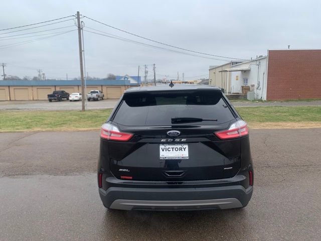 Used 2024 Ford Edge SEL image 6