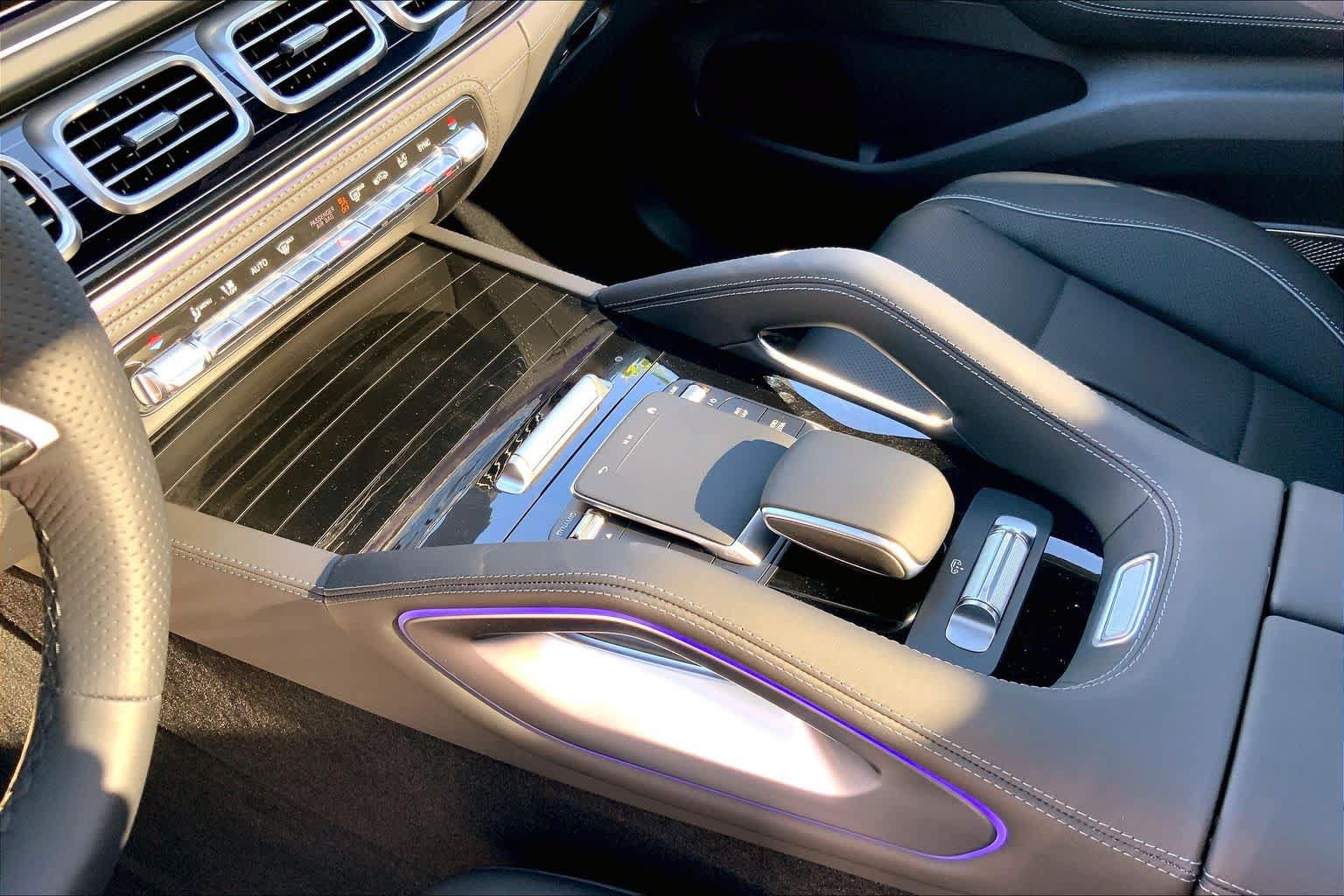 New 2026 Mercedes-Benz GLS 580 4MATIC image 7