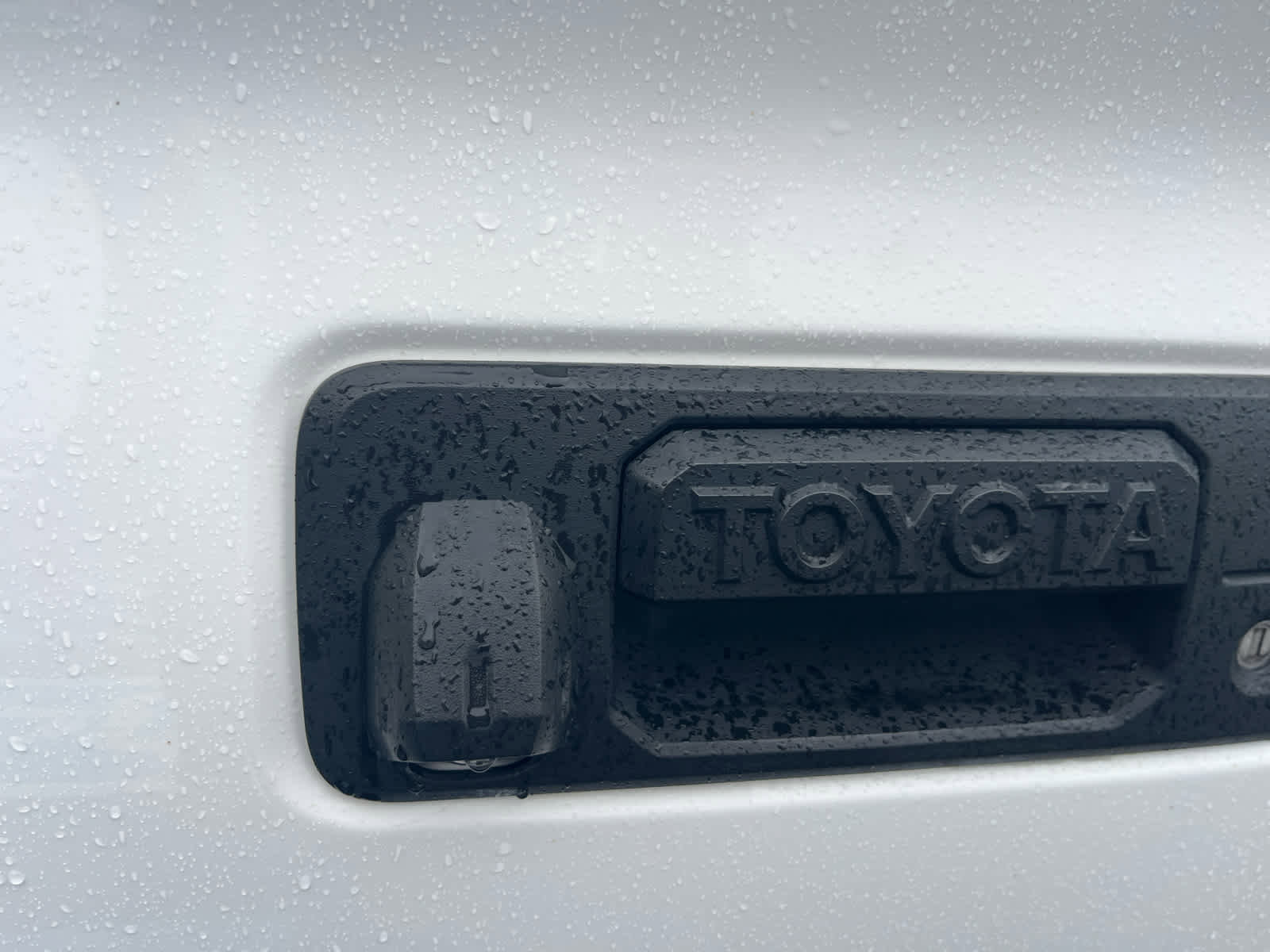 Used 2020 Toyota Tacoma Limited image 48