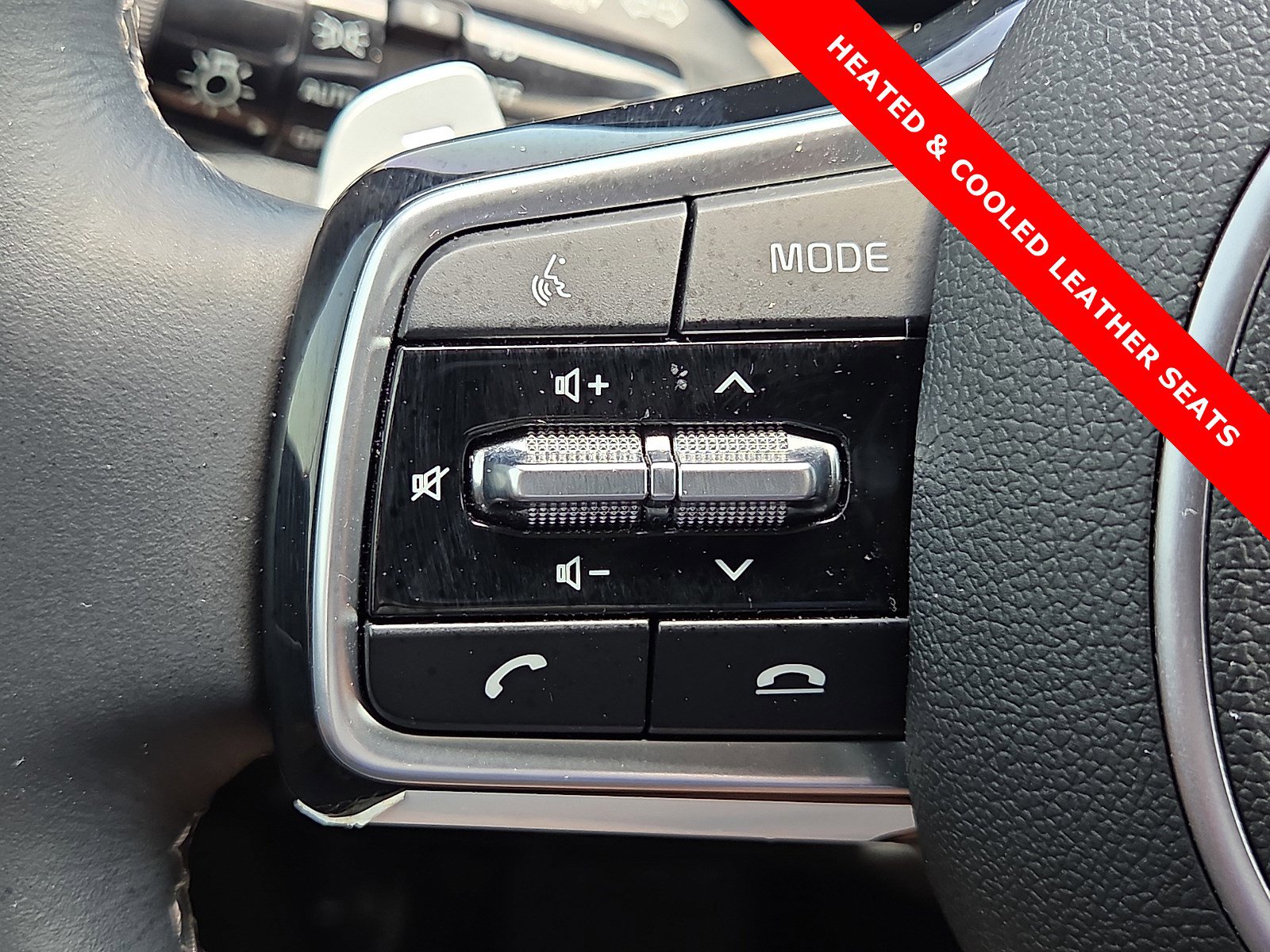 Used 2023 Kia Sorento SX Prestige AWD/4WD image 21