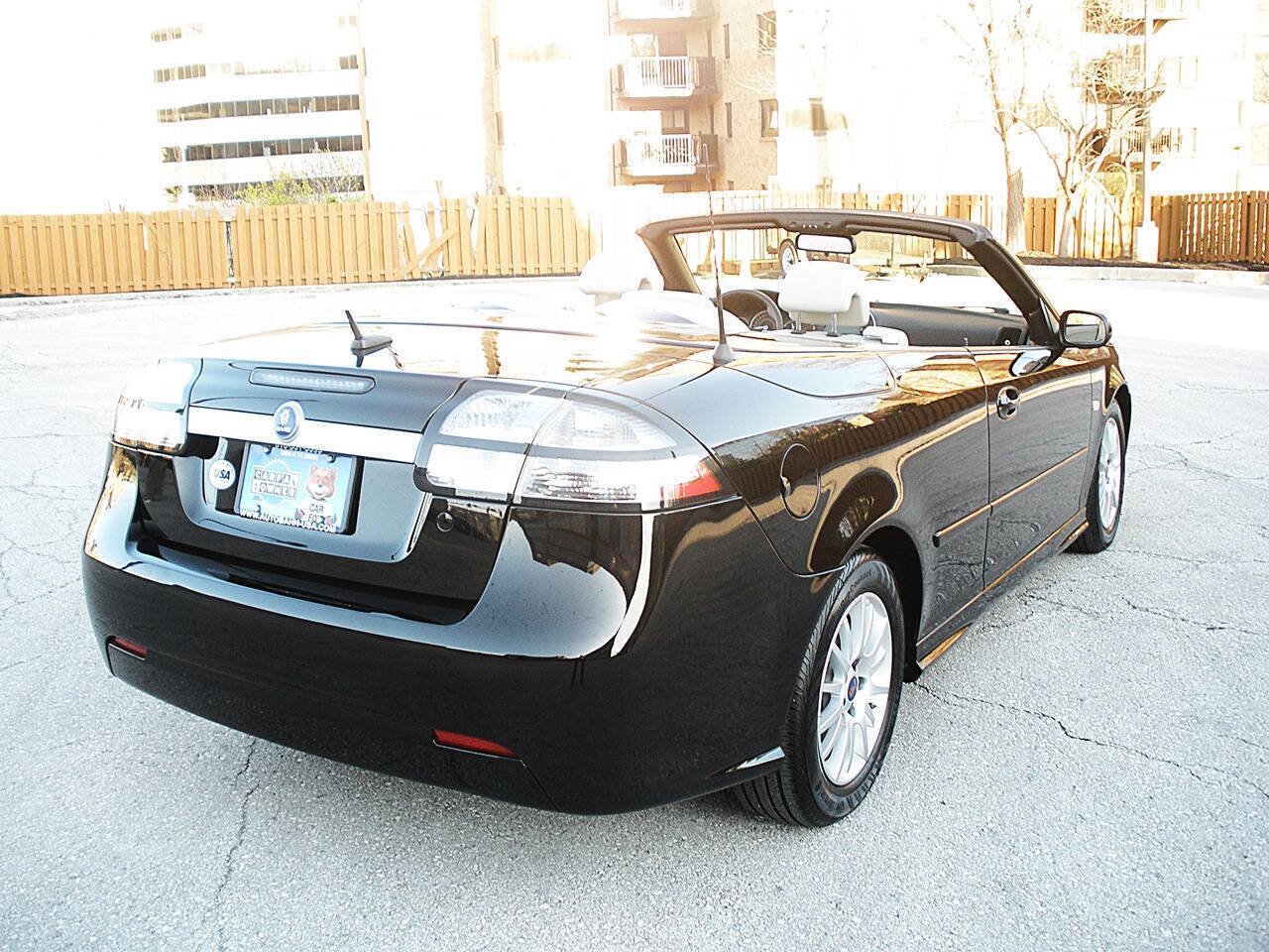 Used 2009 Saab 9-3 2.0T w/ Cold Weather Package FWD image 12