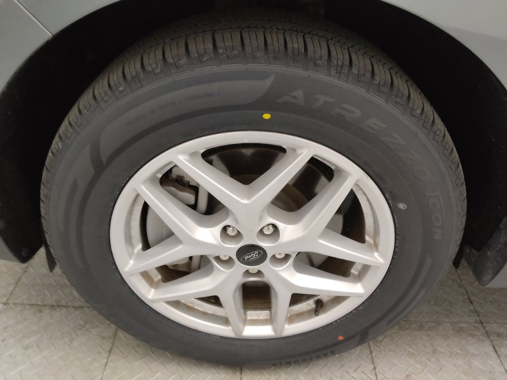 Used 2024 Ford Edge SEL image 31