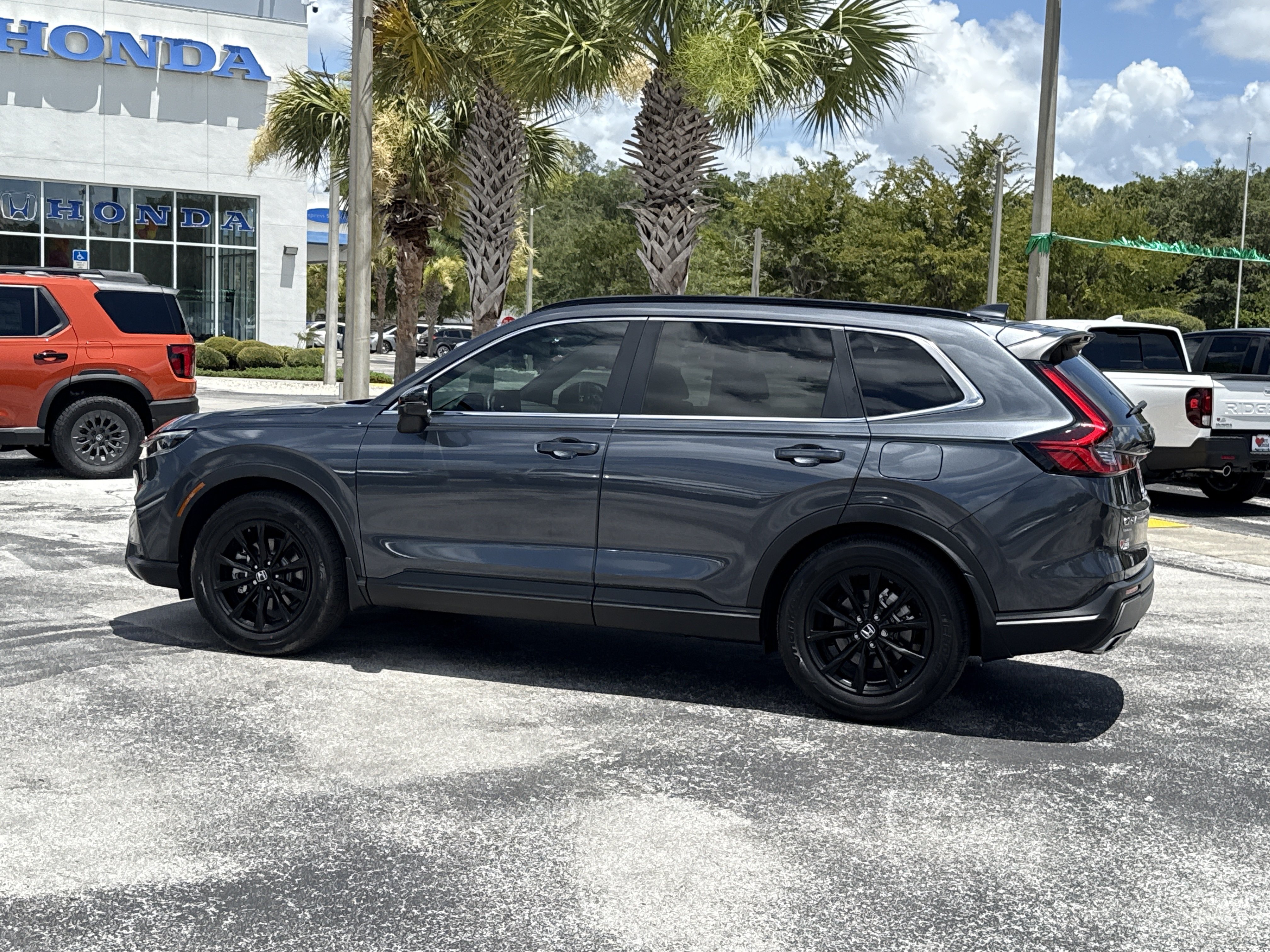 Certified 2025 Honda CR-V Sport-L image 11