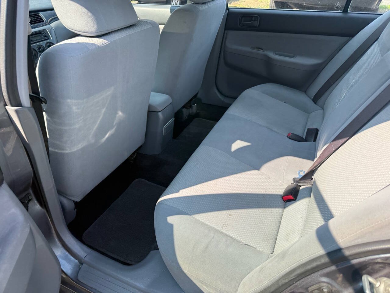 Used 2006 Mitsubishi Lancer ES FWD image 14
