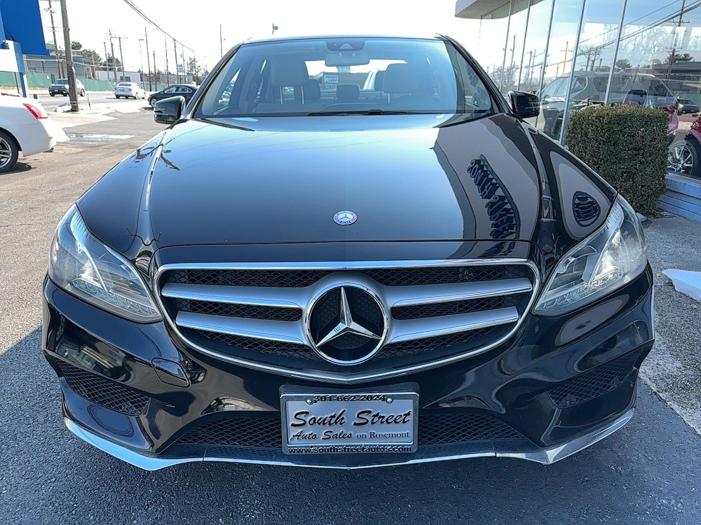 Used 2014 Mercedes-Benz E 350 4MATIC Sedan image 33