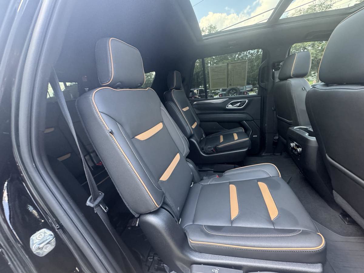 Used 2021 GMC Yukon AT4 AWD/4WD image 10