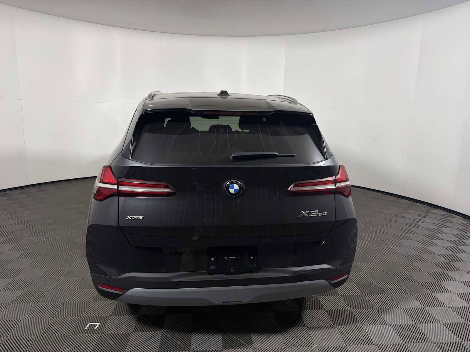New 2026 BMW X3 xDrive30 w/ Convenience Package AWD/4WD image 2