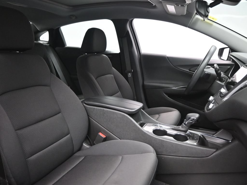 New 2024 Chevrolet Malibu LT FWD image 19