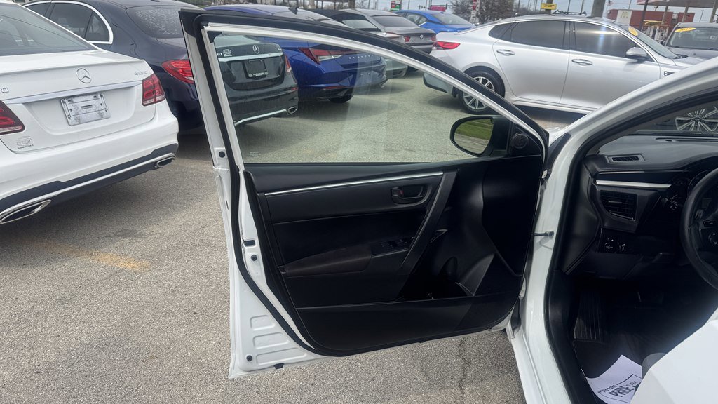 Used 2016 Toyota Corolla L image 13