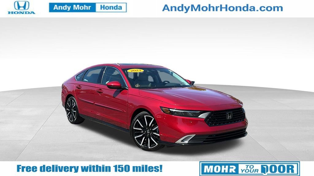 Used 2023 Honda Accord Touring image 1