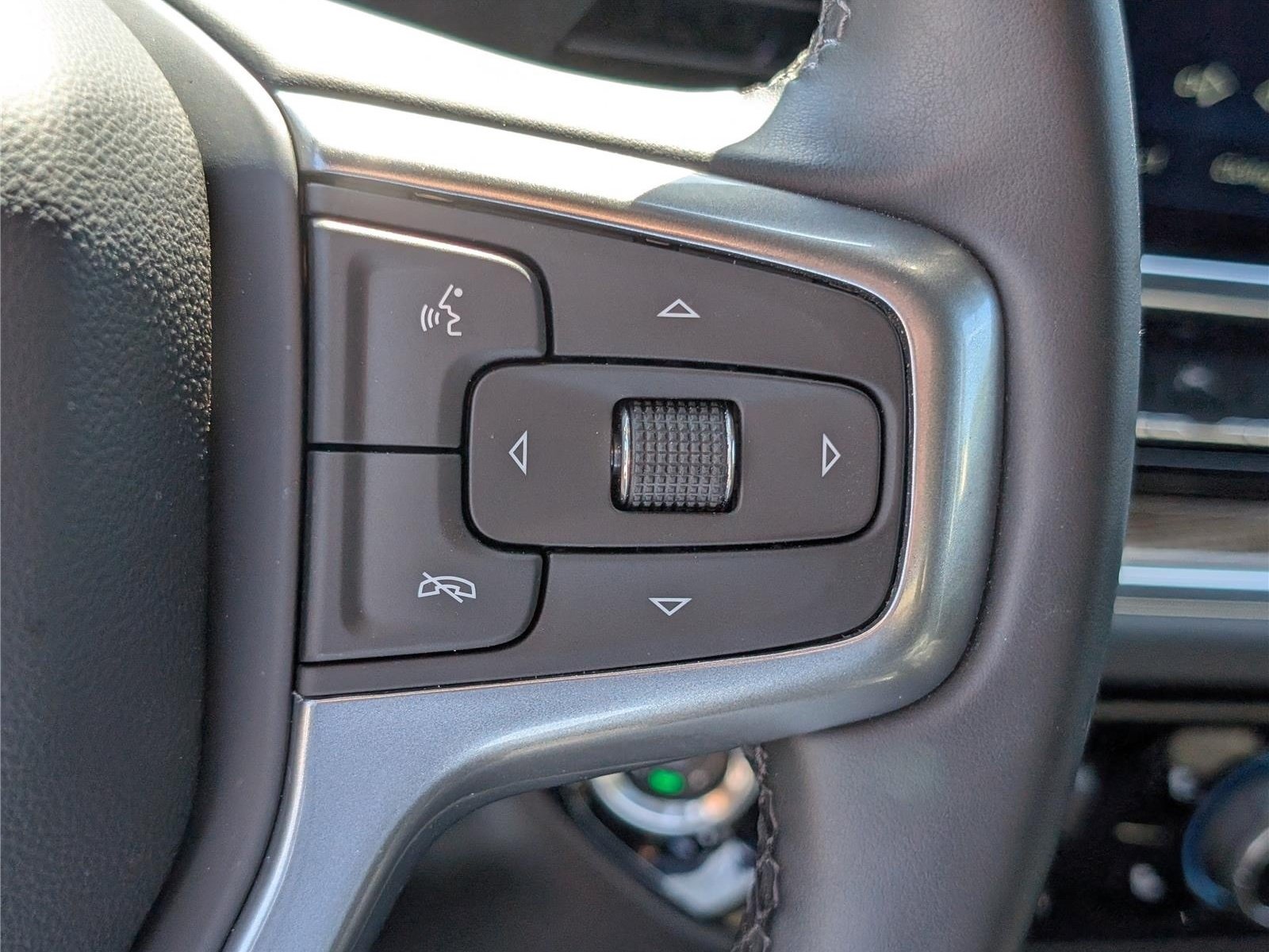 Used 2024 Chevrolet Silverado 1500 RST AWD/4WD image 23