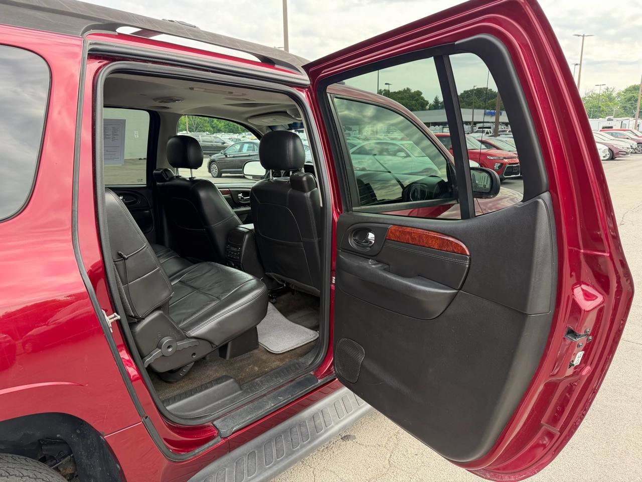 Used 2006 GMC Envoy XL SLT AWD/4WD image 10