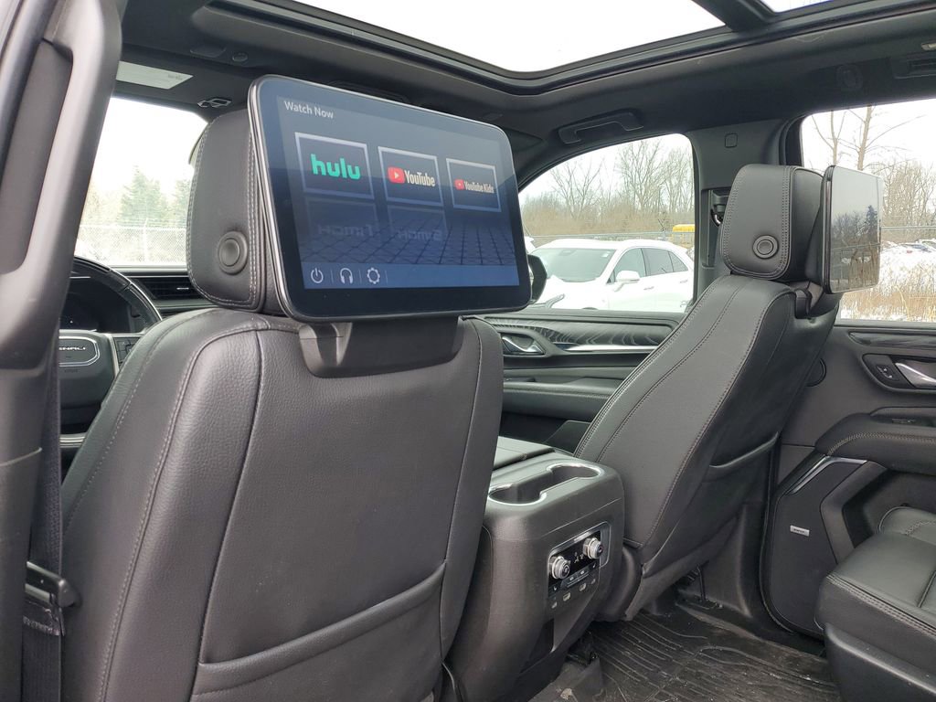 Certified 2023 GMC Yukon Denali w/ Denali Reserve Package image 32