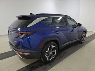 Used 2023 Hyundai Tucson Limited FWD image 3
